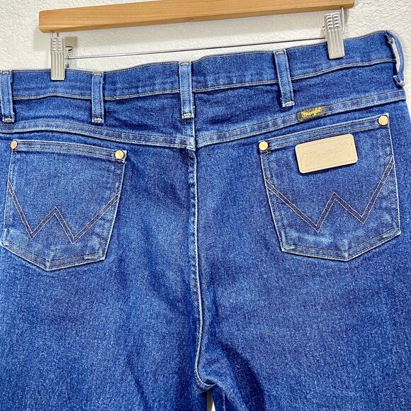 Vintage 90s Wrangler Jeans Mens 38x32 Dark Blue Wash Western Straight Leg - Picture 10 of 10